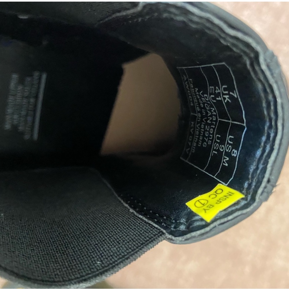 DR. MARTEN | VEGAN 2976 FELIX CHELSEA BOOTS - Picture 4 of 7